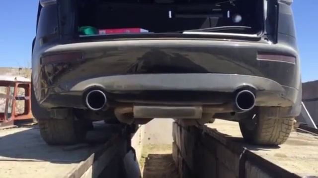 Infiniti FX  на Invidia смотреть онлайн