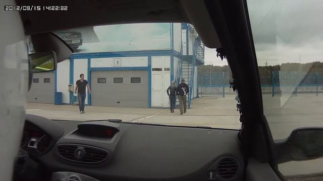 Трек-день на Смоленском кольце 15.09.2012. Перед стартом смотреть онлайн