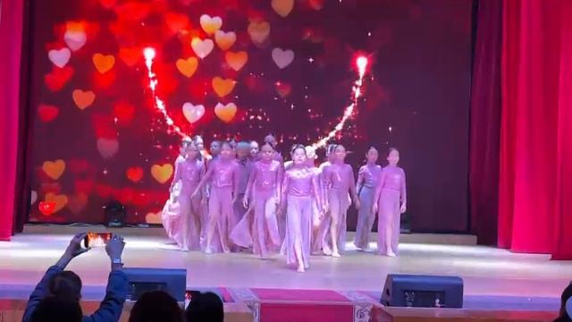 Отшила костюмы. Танец « Письмо» смотреть онлайн