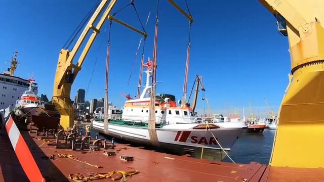 Shipment of two SAR vessels from Germany to Uruguay