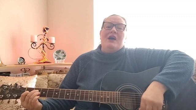 «Возвращайтесь», исп. Елена Полякова, автор песни Маргарита Адясова