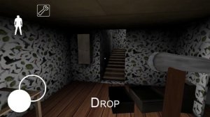 БАБКА ГРЕННИ КОП! ЗА МНОЙ ВЫЕХАЛА СТРАШНАЯ БАБКА! GRANNY МОД