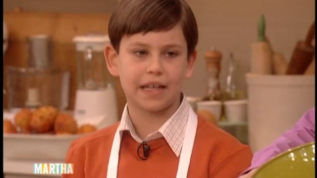 How to Make Coconut Macaroons - Martha Stewart смотреть онлайн