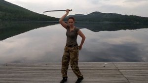 Фланкировка. Бросок шашки за спину с выходом на прямой и обратный хват. ШТиФ FoxDance.