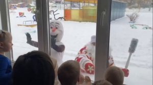 Дед Мороз пришел к нам в гости!