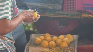 ананасики на рынке Malin Plaza _Патонг_Пхукет_Таиланд