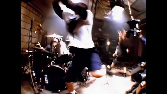 Pantera - I'm Broken (Official Music Video)