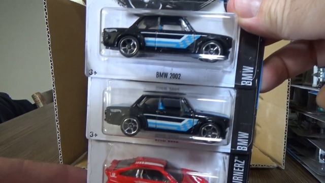 2016 J US Factory Sealed Hot Wheels Case Unboxing By RaceGrooves