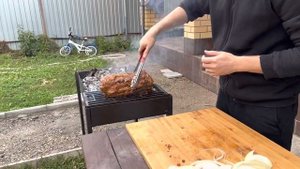 Это не шашлык! Нежное мясо в фольге в углях с пряными травами
