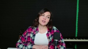 Когда женщина ищет в отношениях эмоций