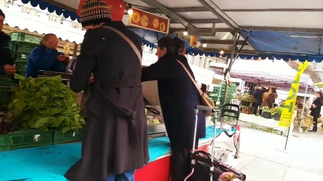 ФЕРМЕРСКИЙ РЫНОК В ШВЕЙЦАРИИ🤗 смотреть онлайн