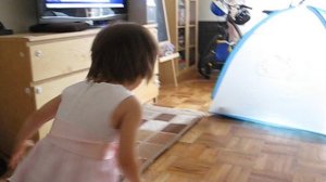 Танцует внучка