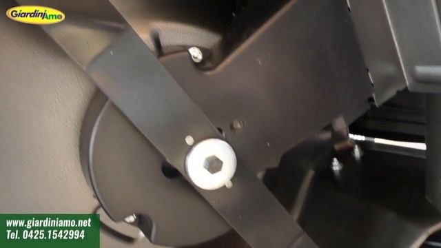 Tagliaerba professionali prodotti in Italia da Marina Systems con motori Honda смотреть онлайн