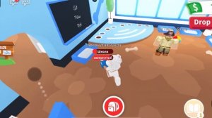 Обновление КУКЛЫ в Адопт ми! Открываем коробочки с куклами! Полный обзор+трейды