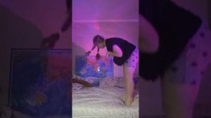 как научиться прыжку с толчком в квадробике!?!?!?я всё рассказалаа)