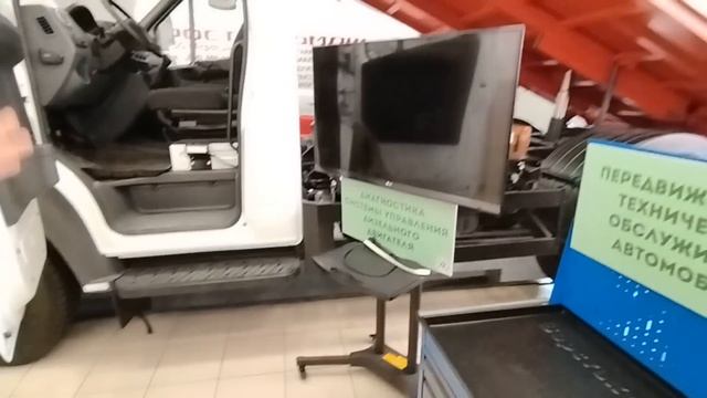 Уехал в город. Где все деньги? #10 Какой сейчас НГАУ? смотреть онлайн