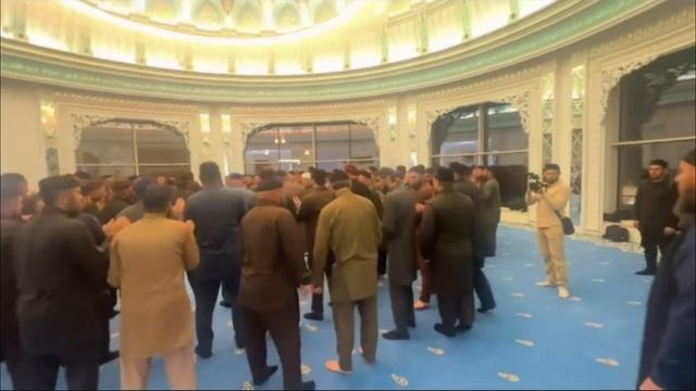 Рамзан Кадыров✔ Зикр в память о Зелимхане Кадырове в Ахмат-юрте смотреть онлайн