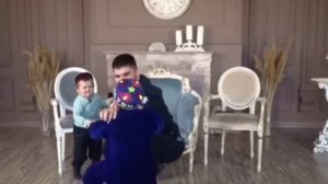 😱Бой хасбика и абдурозика/хасбик ударил абдурозика😱👀