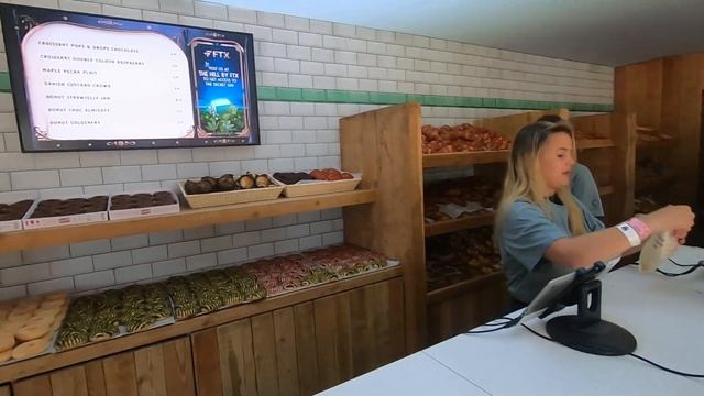 Tomorrowland 2022 Short Guide Pt4 First Coffee #tomorrowland #boom #dreamville смотреть онлайн