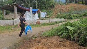 Ly thi ca Pack cakes to sell at the market and take care of your children