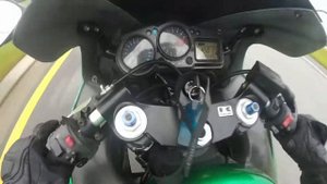 Zx-12R vs r1's