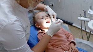 Лечение зубов под наркозом (дети)