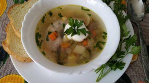 Рассольник с куриными шейками