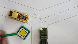 Кто проедет нерегулируемый т-образный перекрёсток первым? Рассмотрим 3 варианта перекрёстка. Пдд