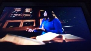 Крошка орангутанчик по имени Лорен в московском зоопарке.