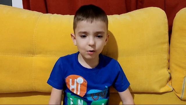 "Как пчелы чуть не поссорились", Читает: Тюрин Святогор, 5 лет