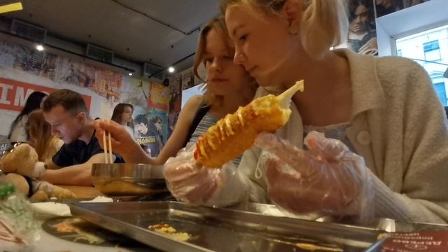 Пробуем корндог из кимчи и пьем лимонад плюс обзор покупок из подружки🧃🥰KimchiToGo🤙