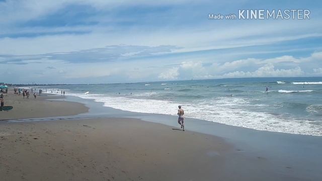 Tour in pantai batu bolong bali