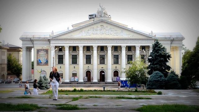 Танцевальный флешмоб памяти Майкла Джексона