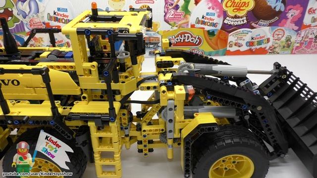 Автопогрузчик Volvo L350F с дистанционным управлением (Lego Techic 42030) смотреть онлайн