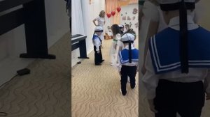 Летка-Енка для малышейпесенка-переделка,композиция движений А. Чугайкиной