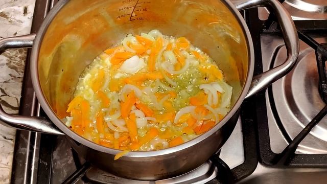 🍲СУП, КОТОРЫЙ ПОКОРИЛ МИР 🌍 Блюдо с 9,000 летней историей за 30 минут!