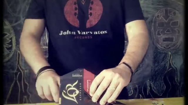 L'Or Splendente Unboxing & Review смотреть онлайн