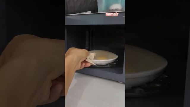 #shorts #lovisong E1: Làm ốp la bằng lò vi sóng смотреть онлайн