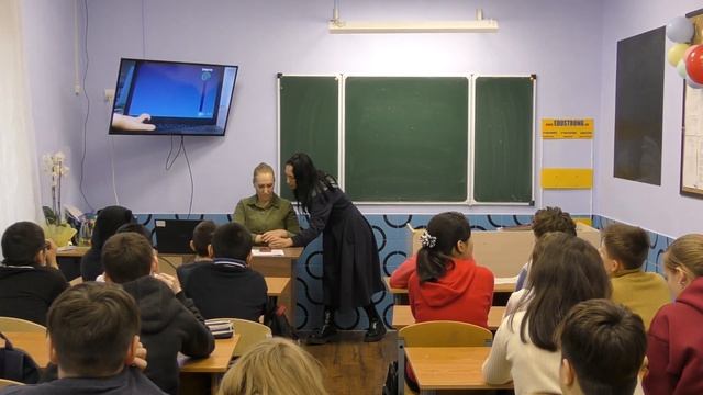 Полимерная. Открытый урок, тема: Влияние интернета и СМИ на формирование личности.