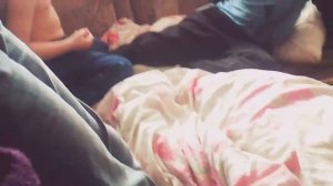 Копия видео "Братья сосутся"