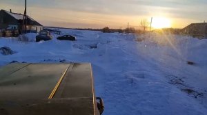 Запуск после зимы: К-701 против Т-150К #09