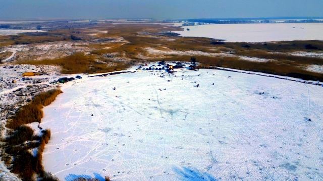 Озеро ,"Рыбалка у Азамата", с высоты.