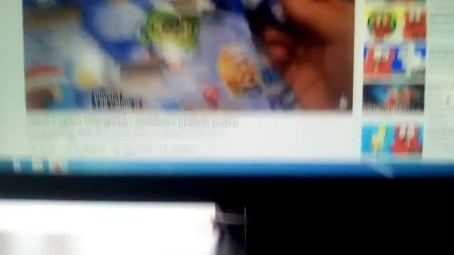 делаю реакцию на видео украли 5 Адвент календарей у желейного медведя Валеры