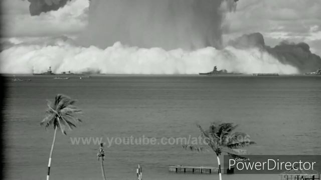 Atomic bomb test. Atomic bomb experiment under water. Mushroom formation. смотреть онлайн