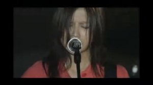 Yui   Namidairo Live
