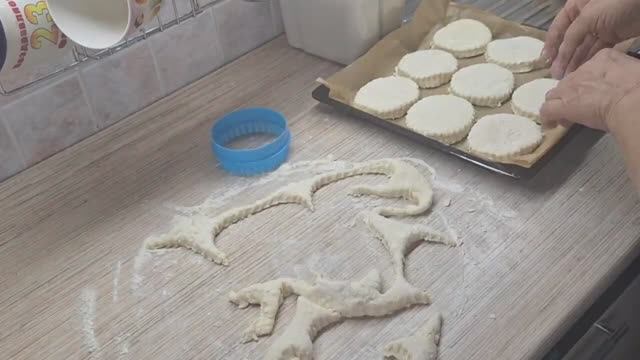 Вкусняшка к чаю на скорую руку.