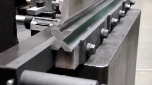 Amada Promecam RG 25 ton x 1250 mm (O01 11086)