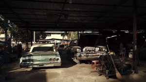 Небольшая нарезка из мастерской. Восстановление Шевроле Камаро.