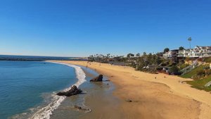 🇺🇸 Ньюпорт-Бич, Калифорния - маленький пляж Корона-дель-Мар (2025)