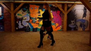 GIMS, Maluma - Hola Señorita (Maria) -  Sensual Dance